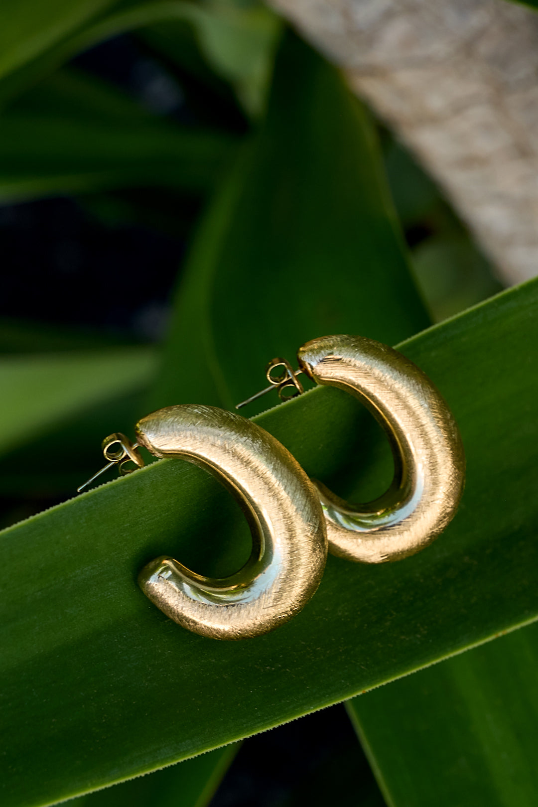 Ringa Hoops creolen oorbellen ronde goud – NOLAH