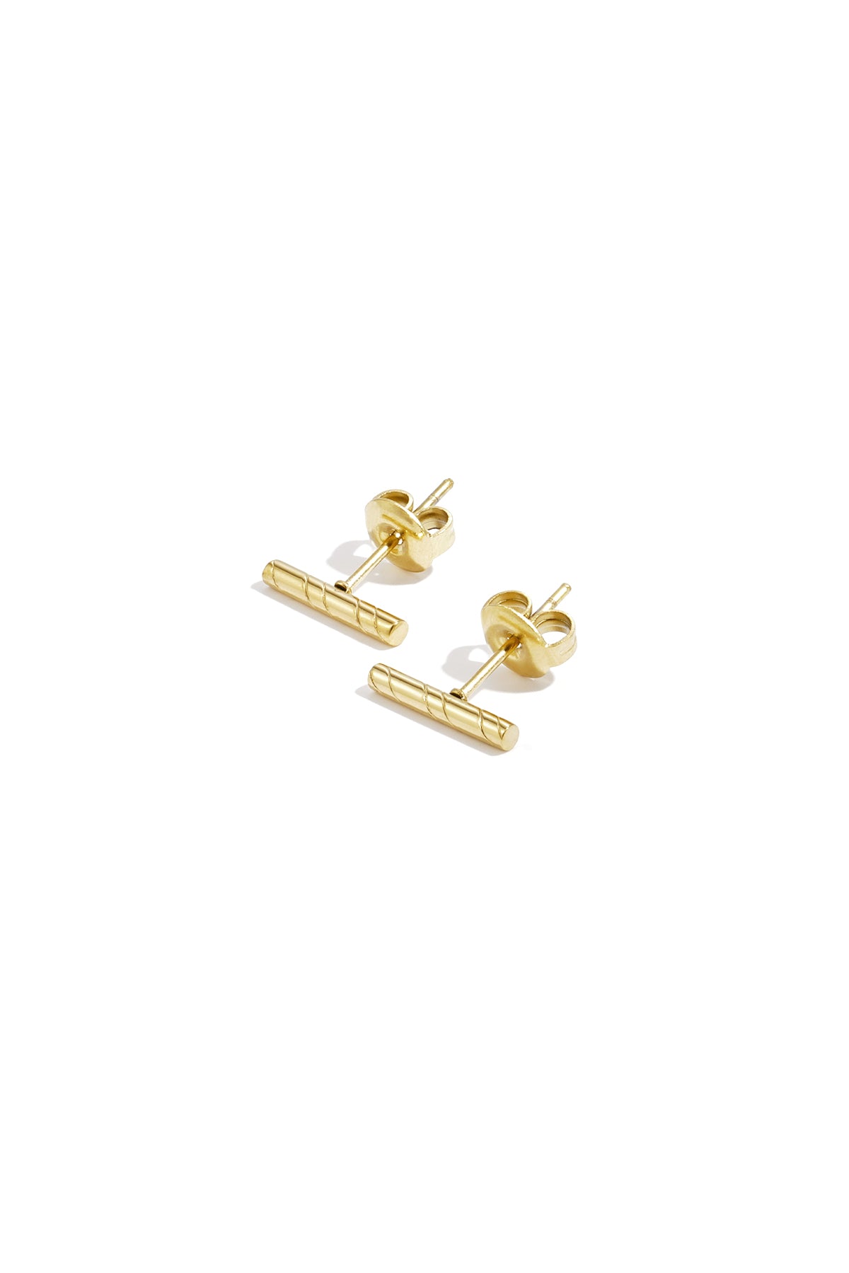 Stripe Studs mini staafje oorbellen Goudkleur – NOLAH