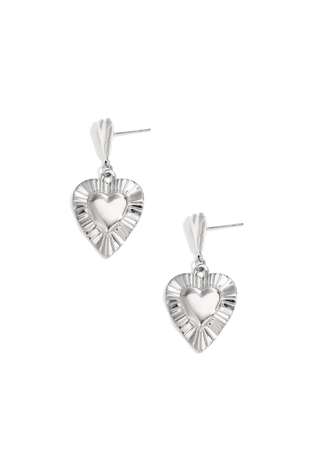 Heart Drops oorbellen hartvormige hangers kleur – NOLAH