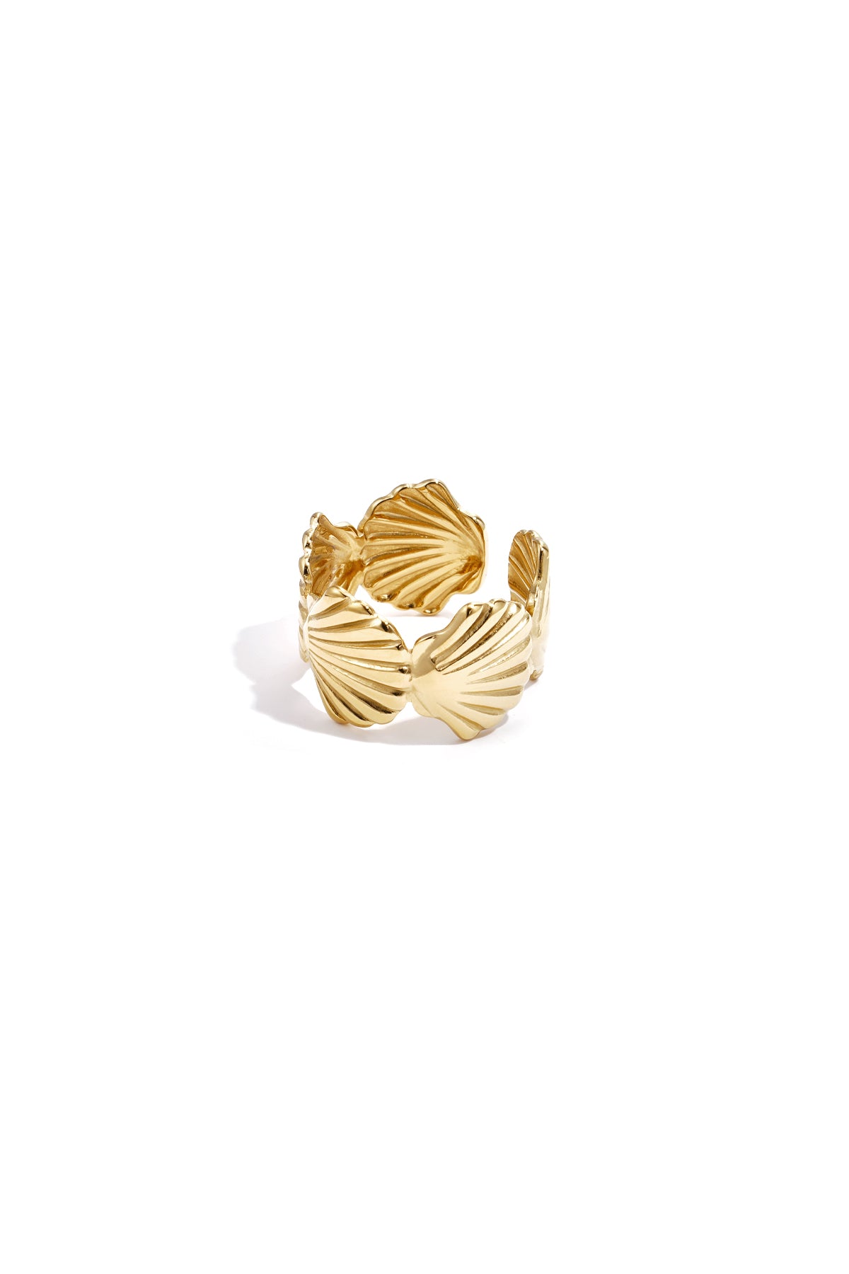 Shelly Ring chunky ring met schelpen Goudkleur – NOLAH
