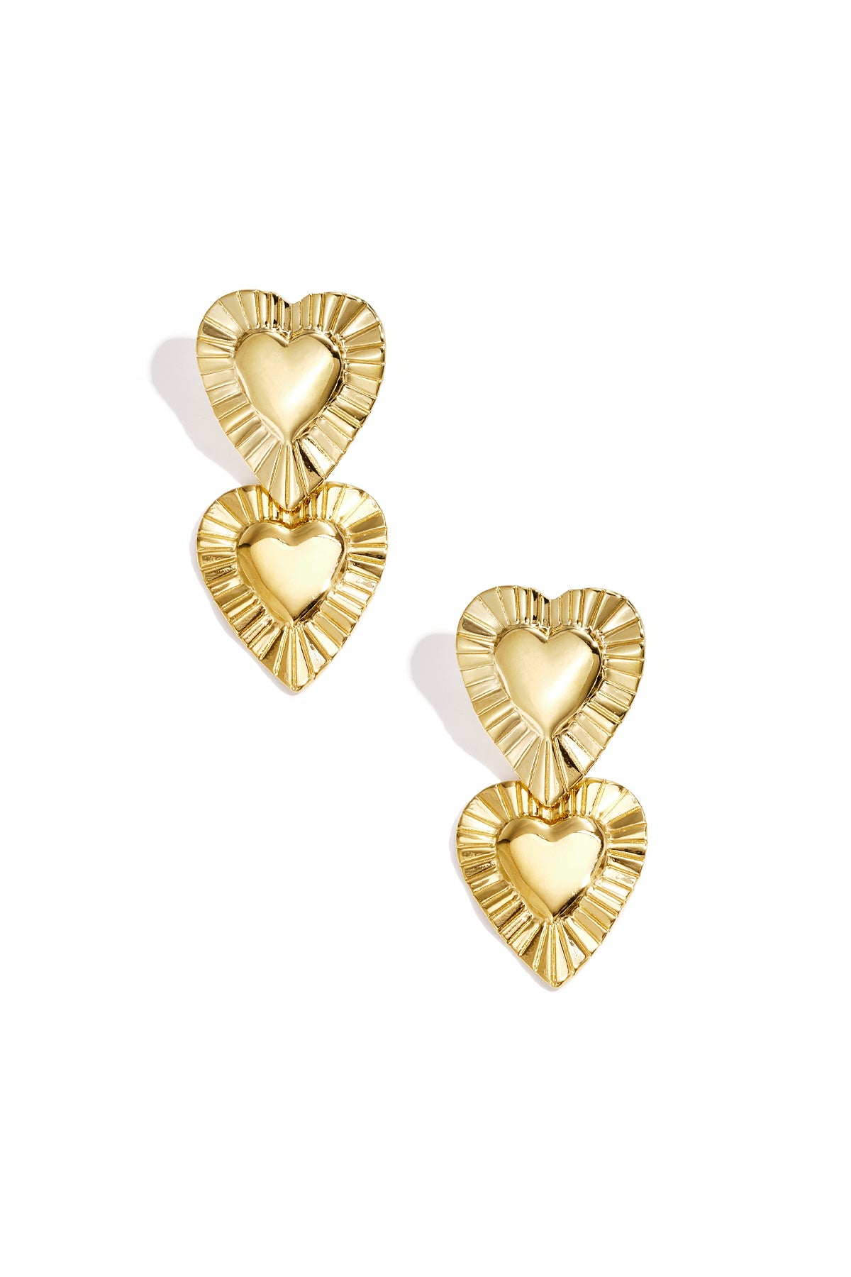 Heart Drops oorbellen hartvormige hangers kleur – NOLAH