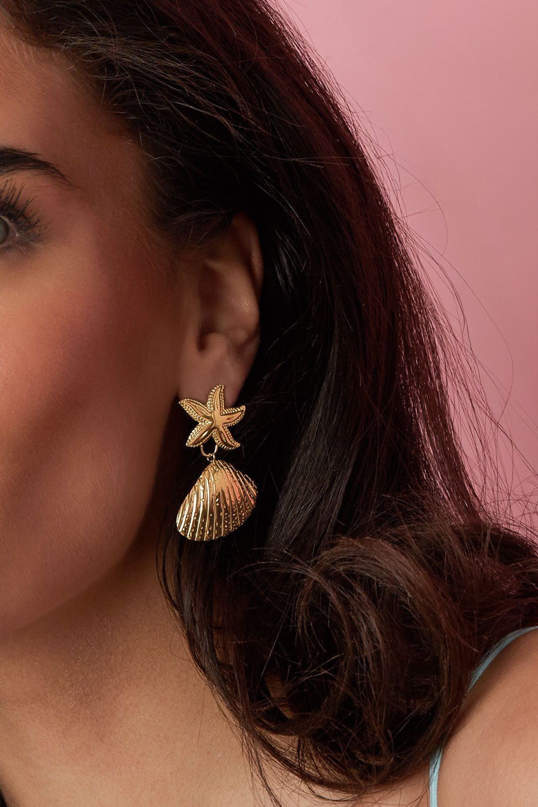 Beach Drops oorbellen zeester en schelp goud – NOLAH
