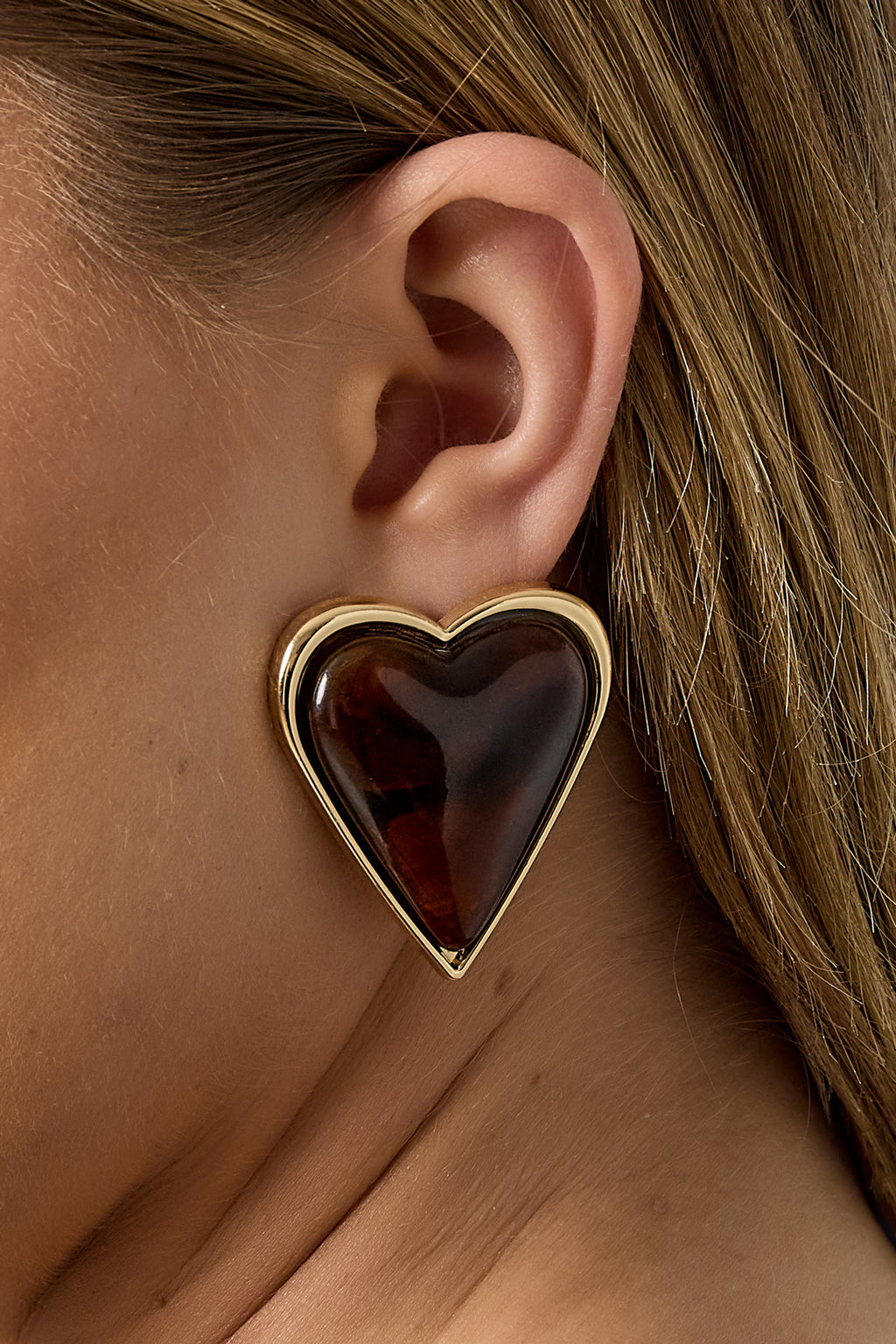 Tiny Hearts hart oorbellen retro bruin – NOLAH
