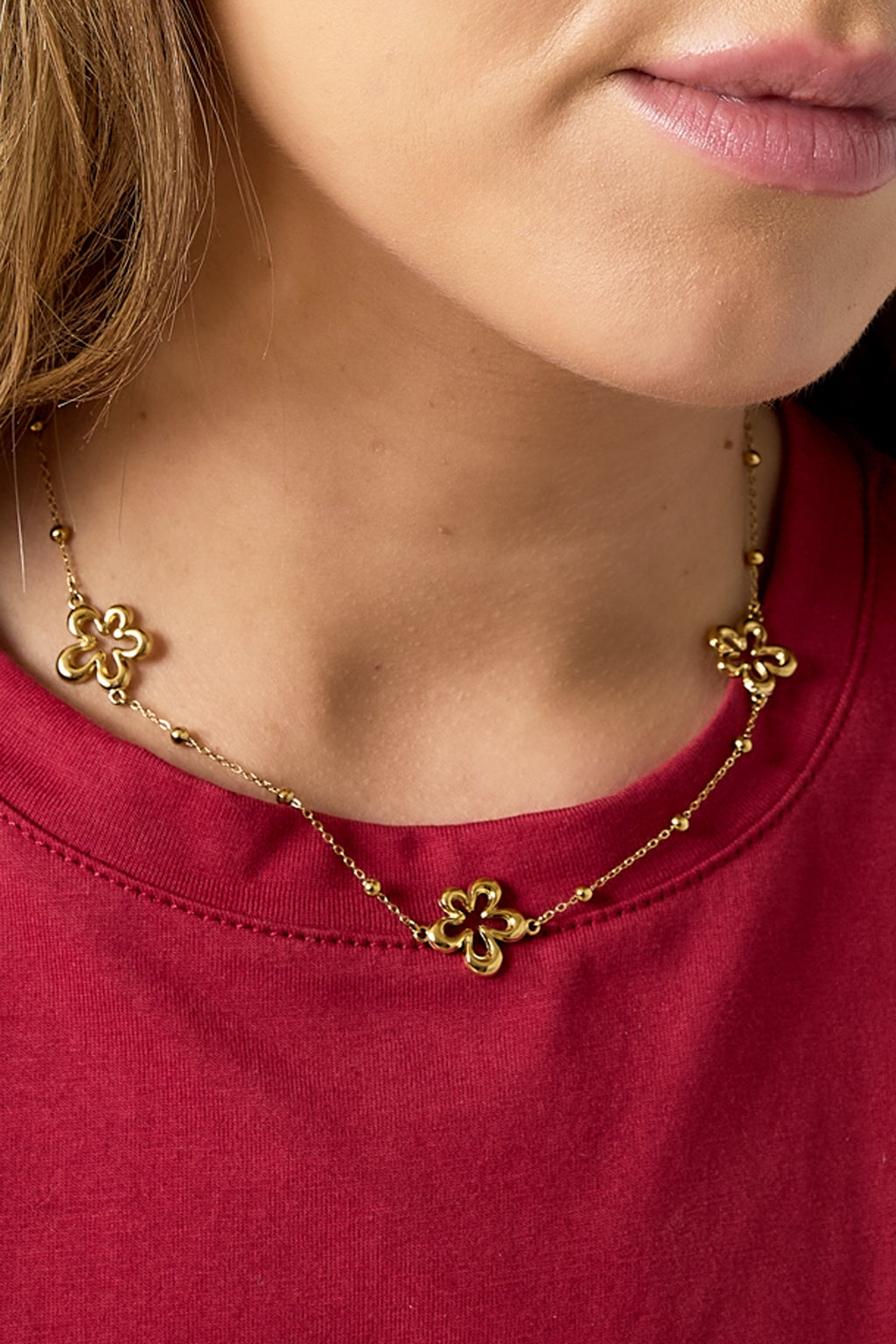 Coral Bloom ketting met koraal bloemen zilveren kleur – NOLAH